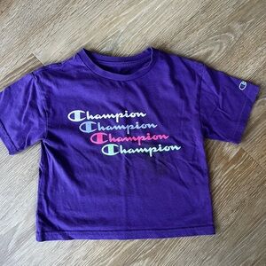 🌲5/$20🌲 Champion Girls t-shirt purple (small stain not noticeable)